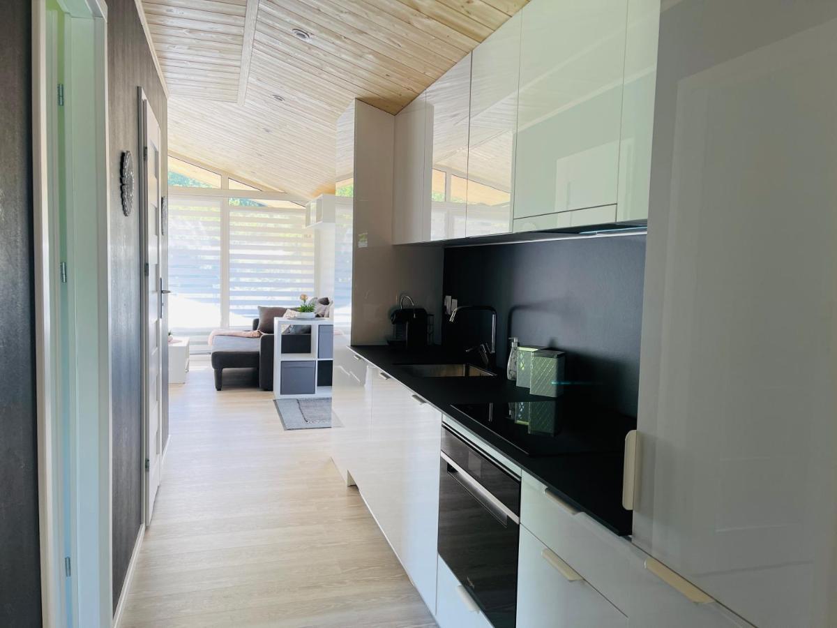 Voralpen Lodge - Ferienhaus Mit Gym, Sauna & Hot Tub Traisen Экстерьер фото